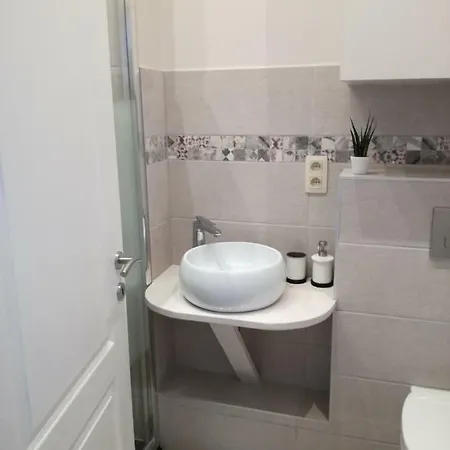 Le Sauveniere Lg1 Apartmán *